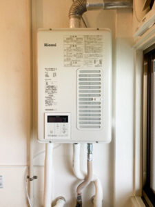 給湯器施工事例 大阪市東住吉区 N様邸 Rinnai(リンナイ) RUX-V1615SWFA(A)-E