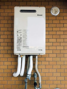 ガス給湯器施工事例 岸和田市 N様邸 Rinnai(リンナイ) RUJ-A1610W