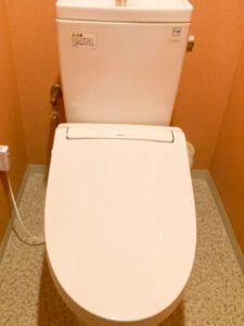 トイレ施工事例 神戸市中央区 リクシル CW-KA31/BN8